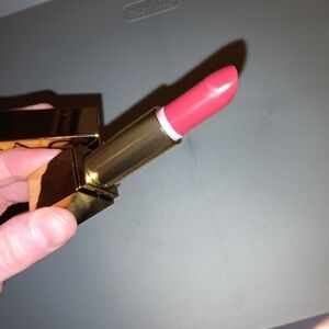 NWOB Estee Lauder Limited Edition Lipstick Constiliation Rose
